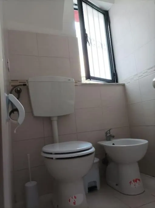 Casa Vacanze La Siciliana Aeroporto di Catania Fontana Rossa