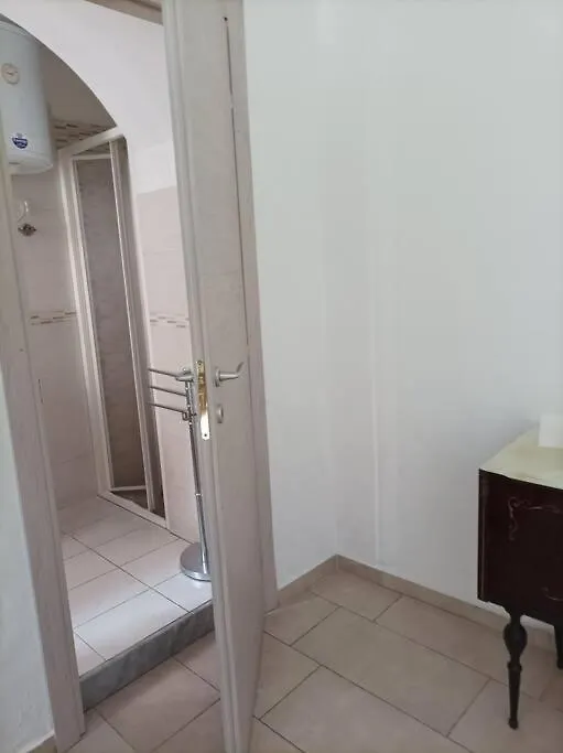 Casa Vacanze La Siciliana Aeroporto di Catania Fontana Rossa Italia